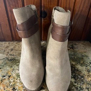 gianni bini heeled bootie